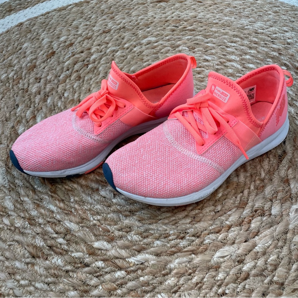 New Balance Fuel Core Nergize neon orange/pink tennis shoes size 9.5